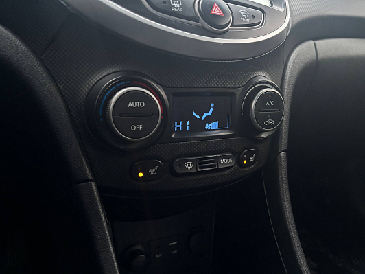 Hyundai Solaris, 2015 года, пробег 155501 км