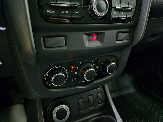 Renault Duster Expression, 2018 года, пробег 84092 км