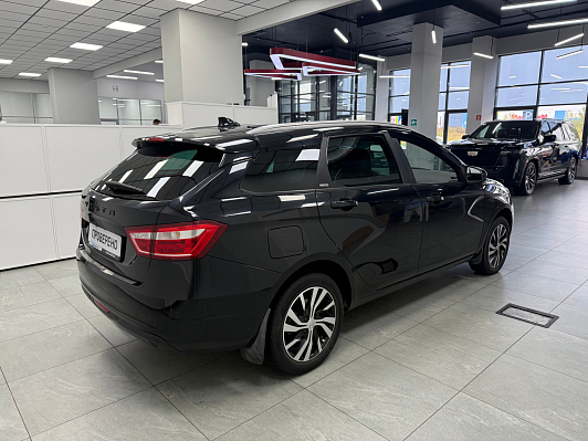 Lada (ВАЗ) Vesta Exclusive, 2019 года, пробег 119000 км