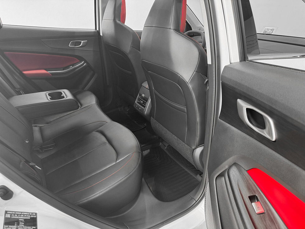 Changan UNI-S (CS55 Plus) Техно, белый