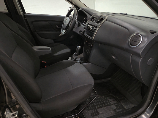 Renault Logan Privilege, 2015 года, пробег 133191 км