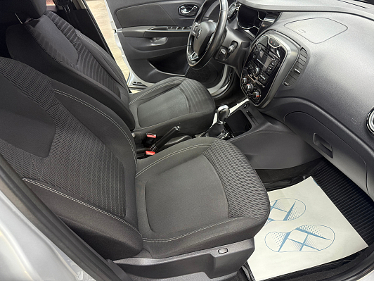 Renault Kaptur Drive, 2017 года, пробег 74741 км