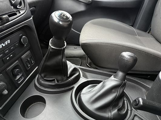 Chevrolet Niva LE, 2019 года, пробег 105200 км