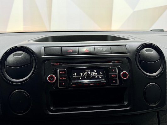 Volkswagen Amarok Basis, 2012 года, пробег 219551 км