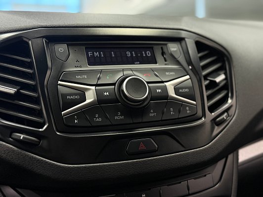 Lada (ВАЗ) Vesta Comfort, 2018 года, пробег 74571 км