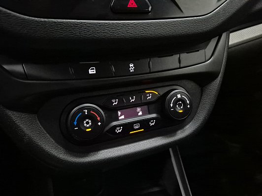 Lada (ВАЗ) Vesta Comfort Image (2017-2019), 2018 года, пробег 158807 км