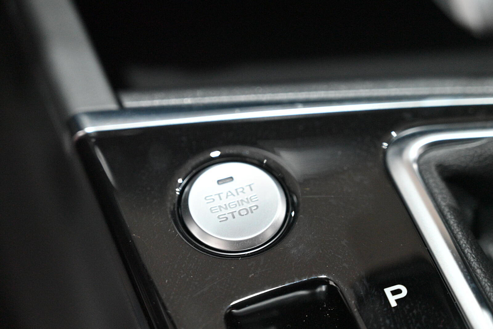 Changan Eado Plus Комфорт, белый