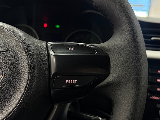 Kia Rio Luxe, 2017 года, пробег 124663 км