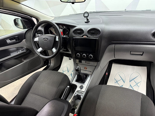 Ford Focus Comfort, 2010 года, пробег 376704 км