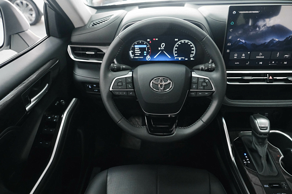 Toyota Highlander Supreme, 2025 года, пробег 21 км