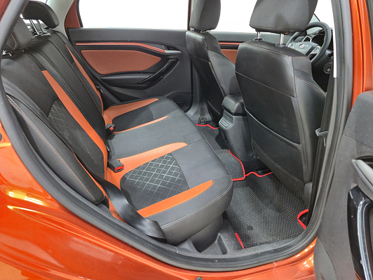 Lada (ВАЗ) Vesta Luxe Multimedia, 2019 года, пробег 92805 км