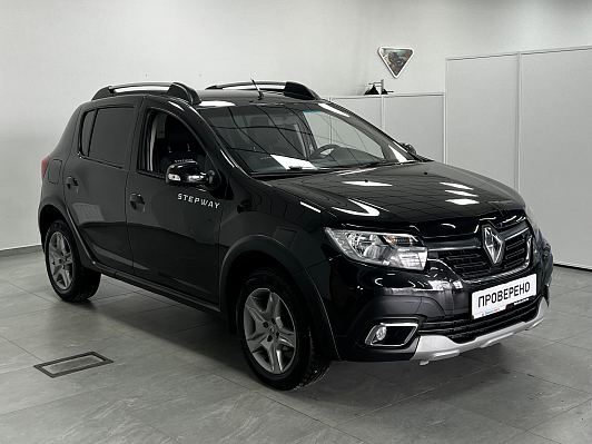 Renault Sandero Stepway Life, 2018 года, пробег 104000 км