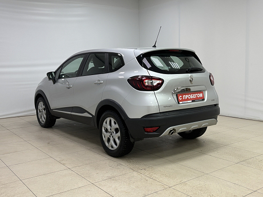 Renault Kaptur Play, 2016 года, пробег 241509 км