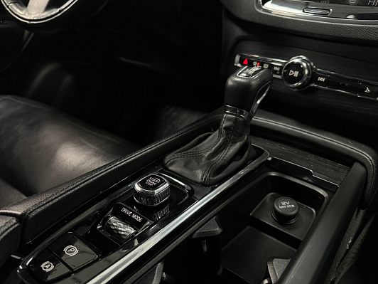 Volvo XC90, 2019 года, пробег 129428 км