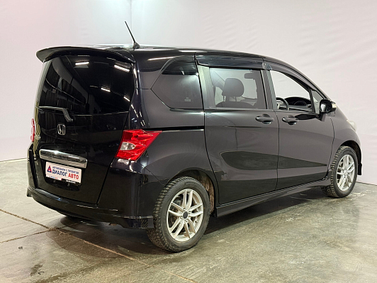 Honda Freed, 2011 года, пробег 170502 км