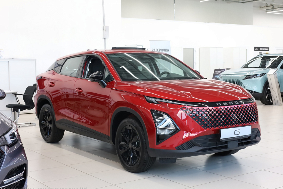 Omoda C5 Стиль (2024), красный