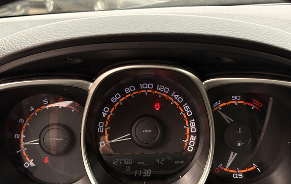 Lada (ВАЗ) Vesta Comfort Winter, 2019 года, пробег 127788 км