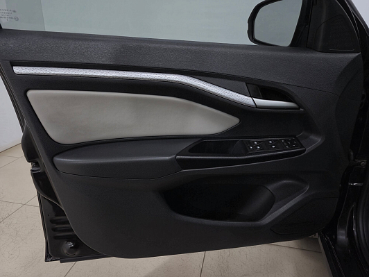 Lada (ВАЗ) Vesta Luxe Prestige, 2019 года, пробег 84533 км