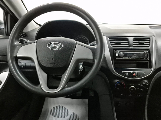 Hyundai Solaris Active, 2014 года, пробег 179865 км