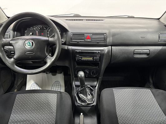 Skoda Octavia, 2007 года, пробег 280403 км