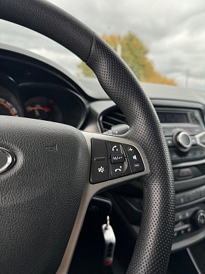 Lada (ВАЗ) Vesta Comfort, 2019 года, пробег 95939 км
