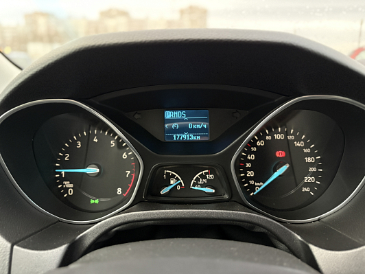 Ford Focus Titanium, 2017 года, пробег 178001 км