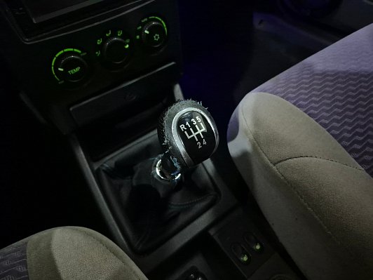 Lada (ВАЗ) Priora Люкс, 2008 года, пробег 311864 км