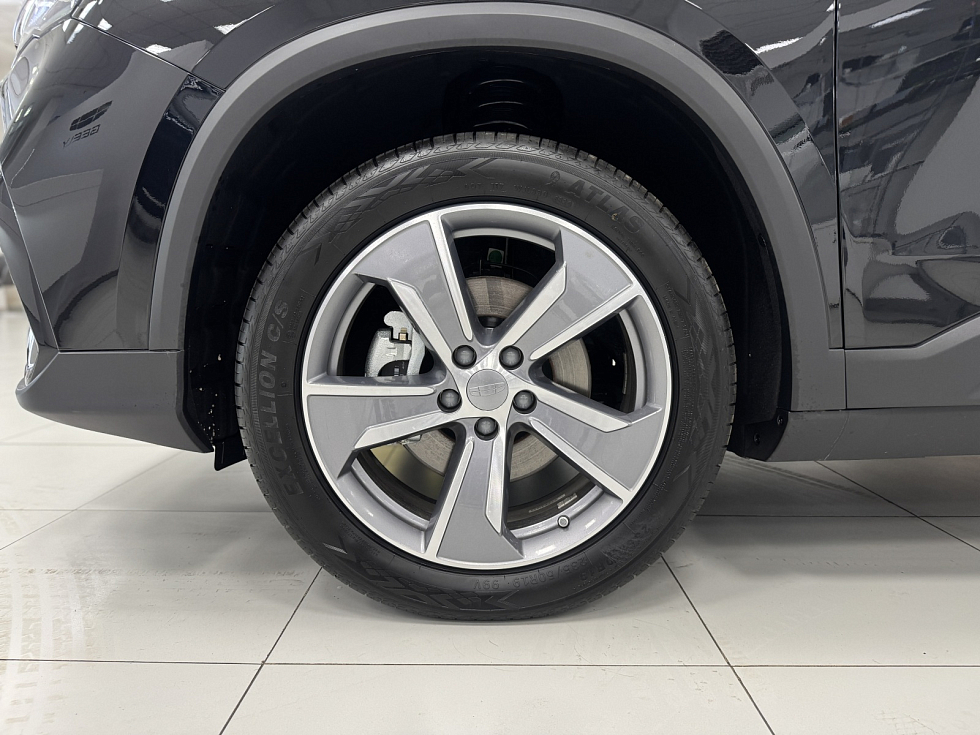 Geely Okavango Flagship, черный