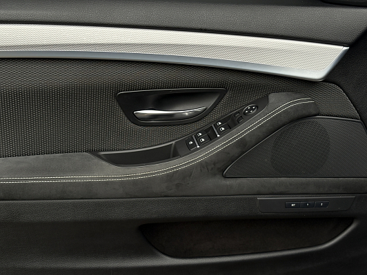 BMW 5 серии, 2014 года, пробег 168161 км