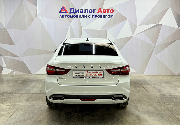 Lada (ВАЗ) Vesta, 2023 года, пробег 33945 км