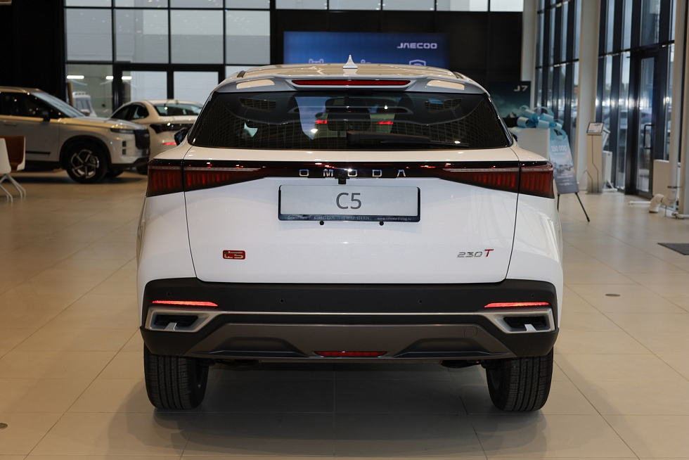 Omoda C5 Актив, белый