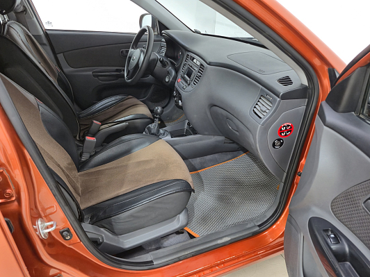 Kia Rio, 2010 года, пробег 158886 км