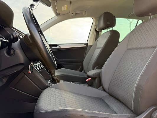 Volkswagen Tiguan CONNECT, 2017 года, пробег 278000 км