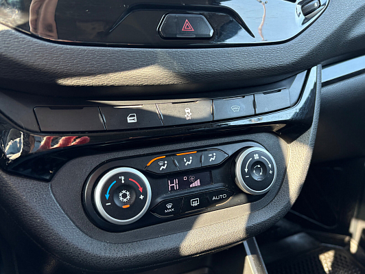 Lada (ВАЗ) Vesta Luxe, 2020 года, пробег 112300 км