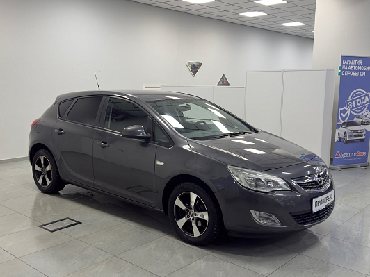 Opel Astra Cosmo, 2012 года, пробег 145500 км