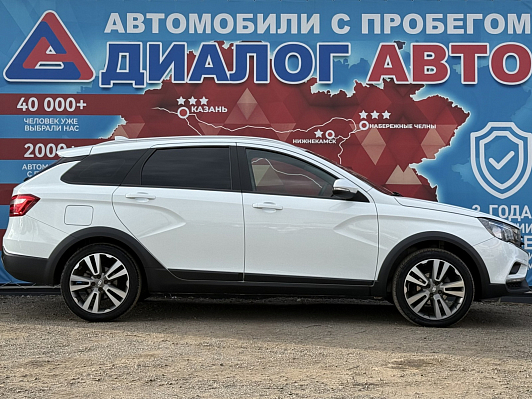 Lada (ВАЗ) Vesta Comfort, 2020 года, пробег 60000 км