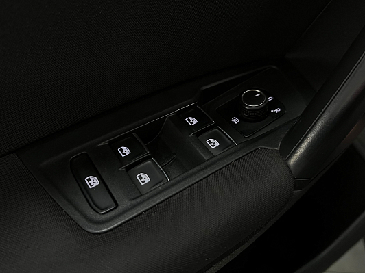 Volkswagen Tiguan Comfortline, 2017 года, пробег 176000 км