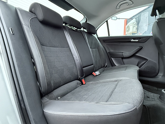 Volkswagen Polo Exclusive, 2020 года, пробег 137500 км