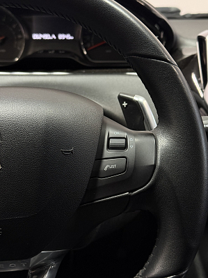 Peugeot 208, 2014 года, пробег 62273 км