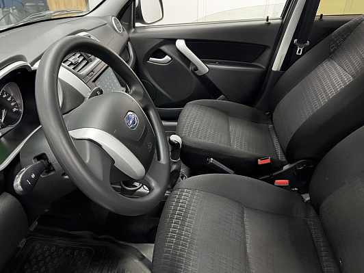 Datsun mi-DO Dream I, 2015 года, пробег 153000 км