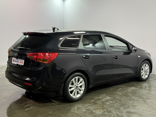 Kia Ceed Luxe, 2018 года, пробег 160283 км