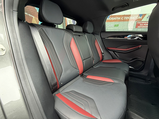 Geely Coolray Flagship, 2023 года, пробег 43000 км