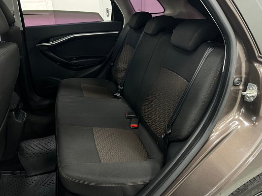Lada (ВАЗ) Vesta Comfort, 2018 года, пробег 275000 км