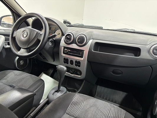Renault Logan Prestige, 2012 года, пробег 195488 км