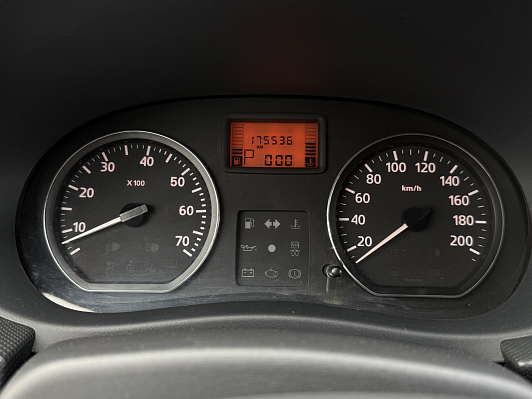 Renault Sandero, 2012 года, пробег 175500 км