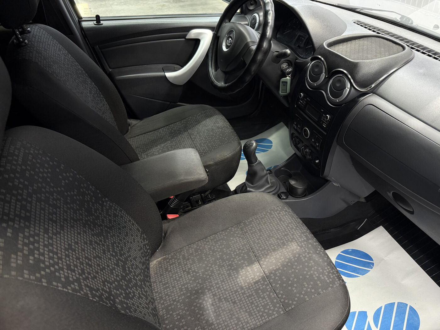 Lada (ВАЗ) Largus Luxe (7 мест), 2020 года, пробег 194906 км