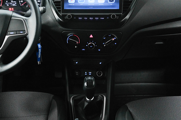 Hyundai Solaris Comfort, 2018 года, пробег 111851 км