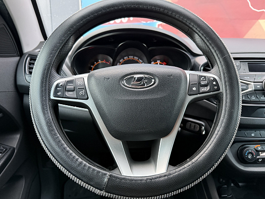 Lada (ВАЗ) Vesta Comfort Winter, 2018 года, пробег 122000 км