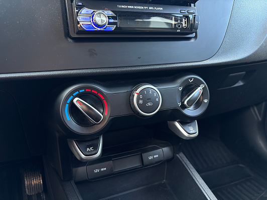 Kia Rio Classic, 2020 года, пробег 42427 км