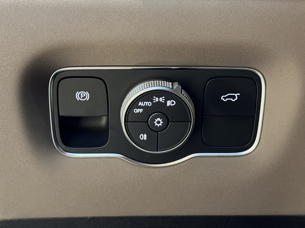 TENET T8 Ультра 4WD, белый